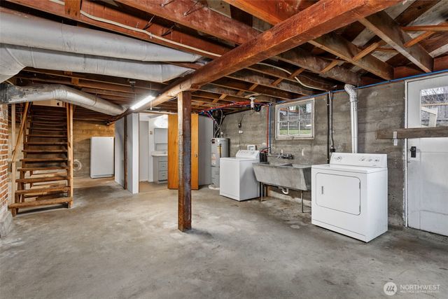 1142 Scott Avenue, Bremerton, WA 98310