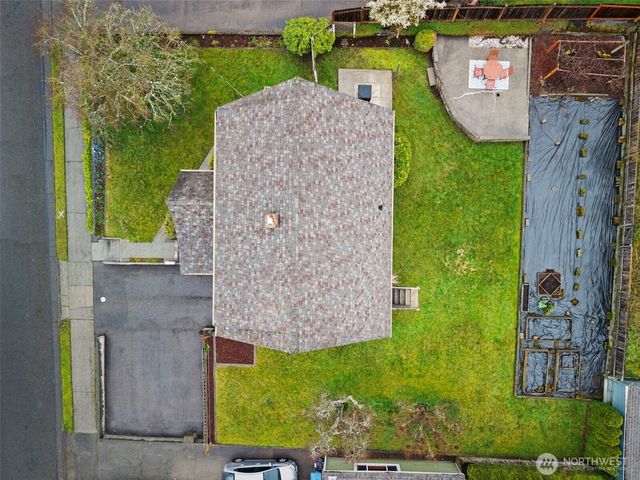 1142 Scott Avenue, Bremerton, WA 98310