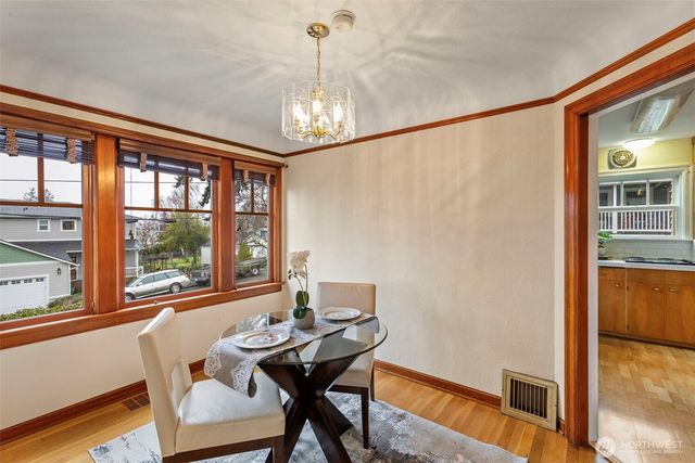 1142 Scott Avenue, Bremerton, WA 98310