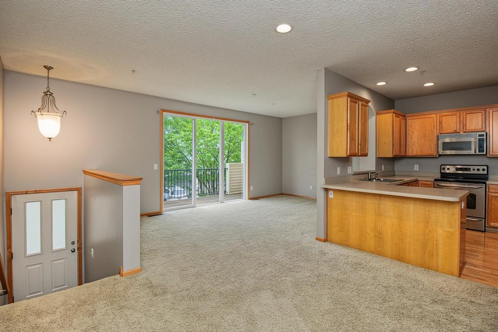 2598 136th Street W, Rosemount, MN 55068 — photo 2