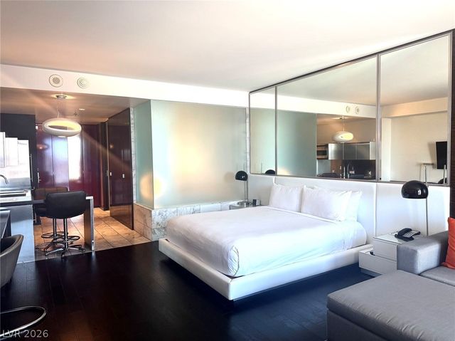 4381 West Flamingo Road 11306, Las Vegas, NV 89103