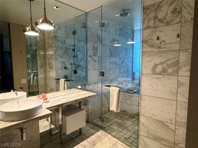 4381 West Flamingo Road 11306, Las Vegas, NV 89103