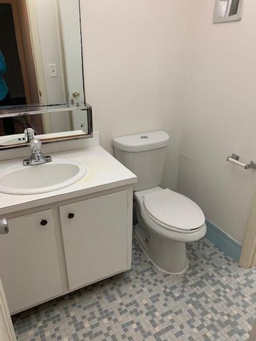 636 NW 13th Street 35, Boca Raton, FL 33486