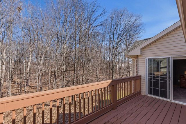 17940 W Jacobs Ridge COURT, New Berlin, WI 53146