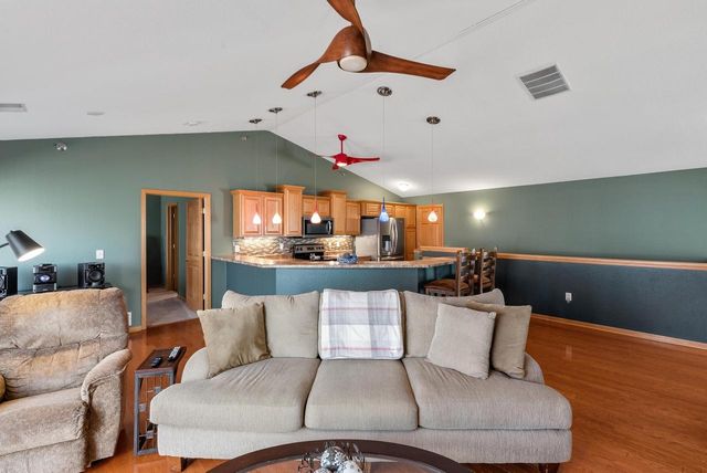 17940 W Jacobs Ridge COURT, New Berlin, WI 53146