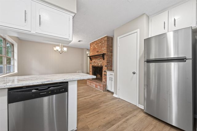 315 Hollywood Drive, Conroe, TX 77303