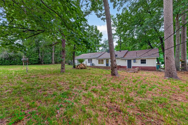 315 Hollywood Drive, Conroe, TX 77303
