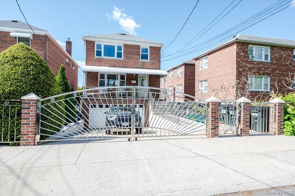 3166 Spencer Drive, Bronx, NY 10465