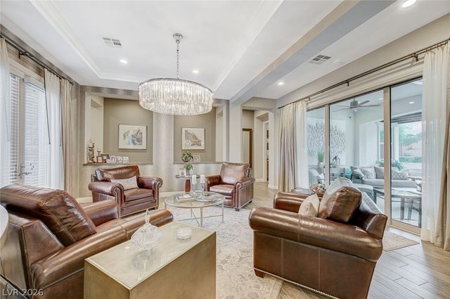 81 Navarra Canyon Court, Las Vegas, NV 89138