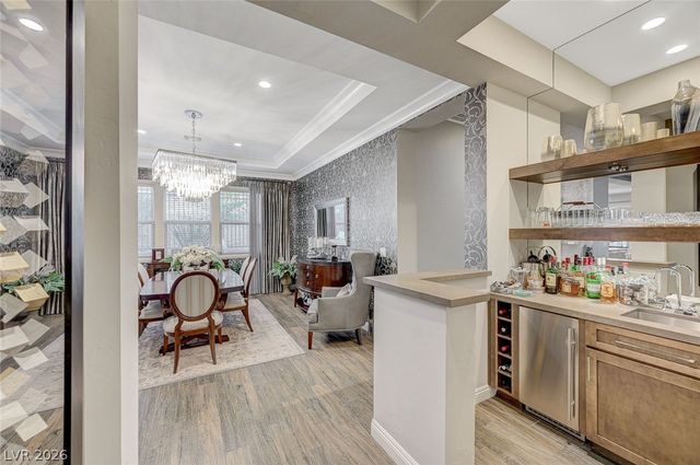 81 Navarra Canyon Court, Las Vegas, NV 89138