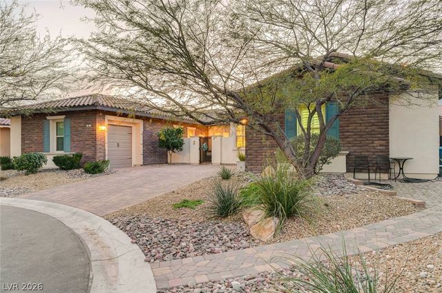 81 Navarra Canyon Court, Las Vegas, NV 89138