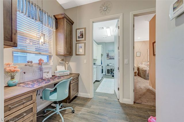 81 Navarra Canyon Court, Las Vegas, NV 89138