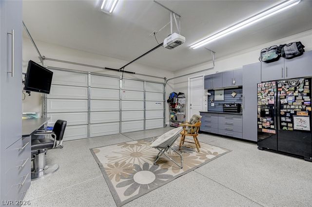 81 Navarra Canyon Court, Las Vegas, NV 89138