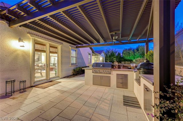 81 Navarra Canyon Court, Las Vegas, NV 89138