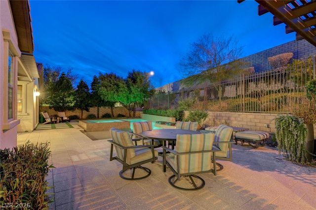 81 Navarra Canyon Court, Las Vegas, NV 89138