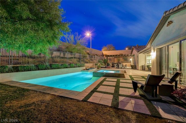 81 Navarra Canyon Court, Las Vegas, NV 89138