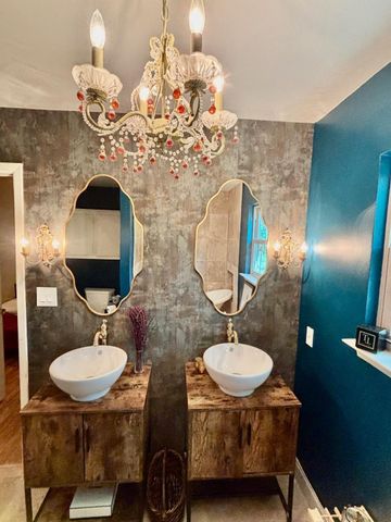 9400 Doliver Drive 12, Houston, TX 77063