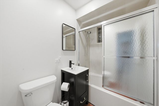 17531 Western Avenue, Homewood, IL 60430