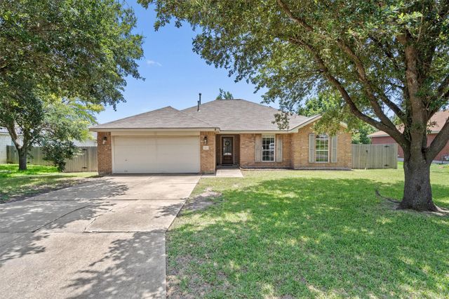 1503 Sherry DR, Taylor, TX 76574