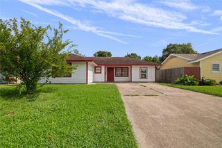 3129 Danforth Drive, Texas City, TX 77590