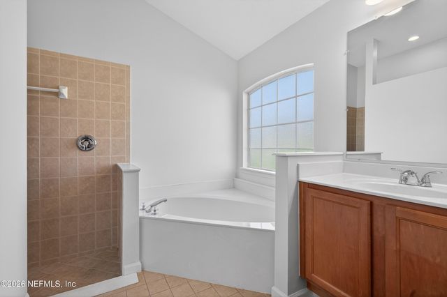 1943 S WAGES Way, Jacksonville, FL 32218