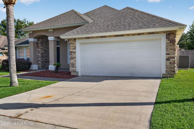 1943 S WAGES Way, Jacksonville, FL 32218