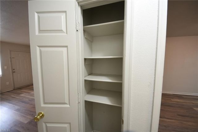 4670 Kincaid Ave Apt B, Norfolk, VA 23502