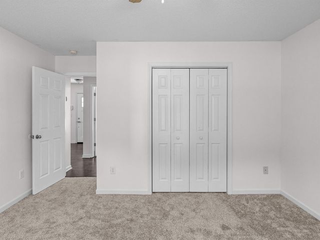 1013 Gibbs Rd, Wellford, SC 29385