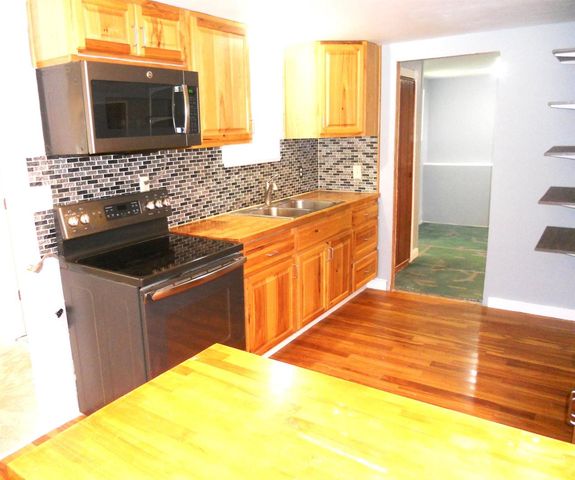 251 Indian Mound Street, Oxford, WI 53952