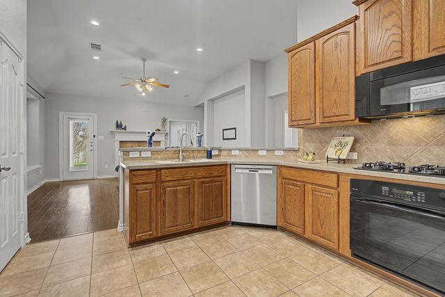 3525 Beekman Drive, Fort Worth, TX 76244