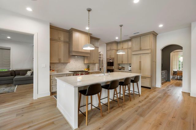 7 Gatewood Reserve Lane, The Woodlands, TX 77381