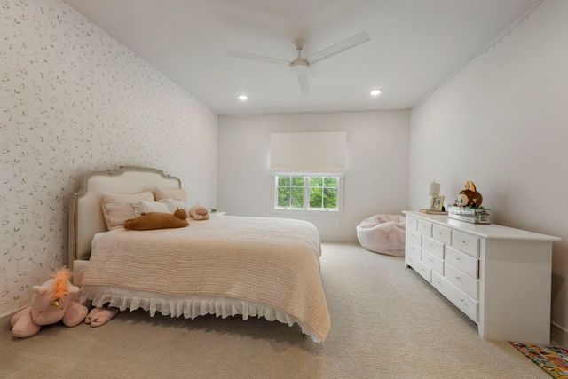 7 Gatewood Reserve Lane, The Woodlands, TX 77381