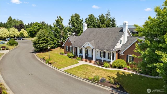 448 Island Green Way, Lynden, WA 98264