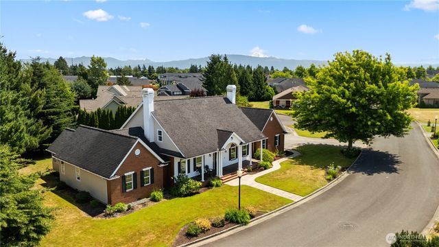 448 Island Green Way, Lynden, WA 98264