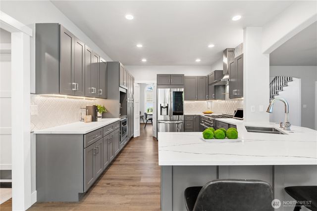448 Island Green Way, Lynden, WA 98264