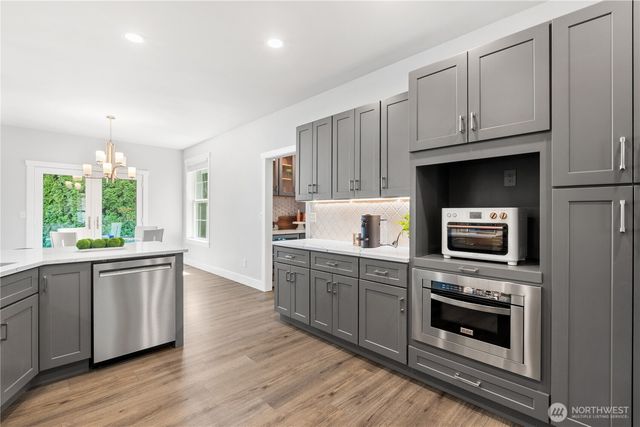 448 Island Green Way, Lynden, WA 98264