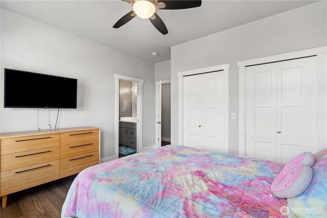 448 Island Green Way, Lynden, WA 98264