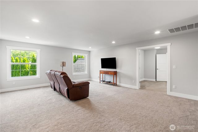448 Island Green Way, Lynden, WA 98264