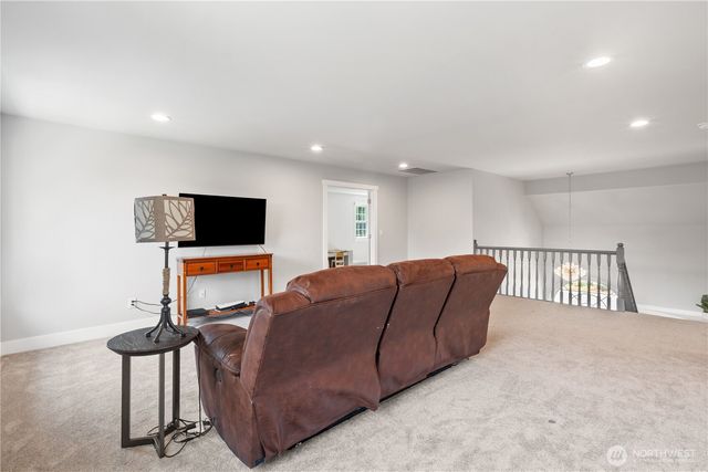 448 Island Green Way, Lynden, WA 98264