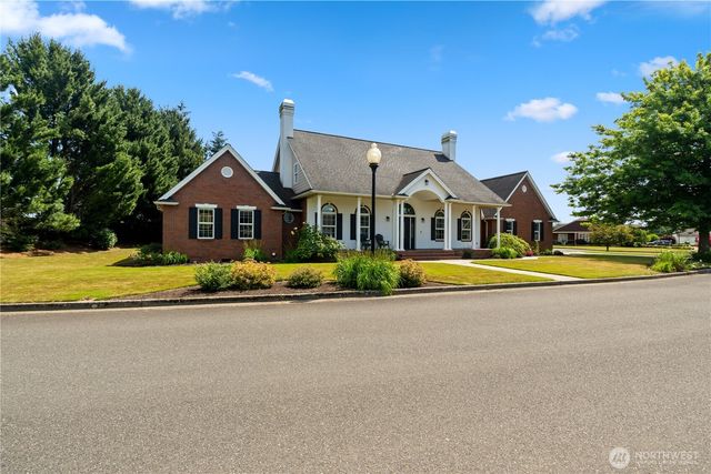 448 Island Green Way, Lynden, WA 98264