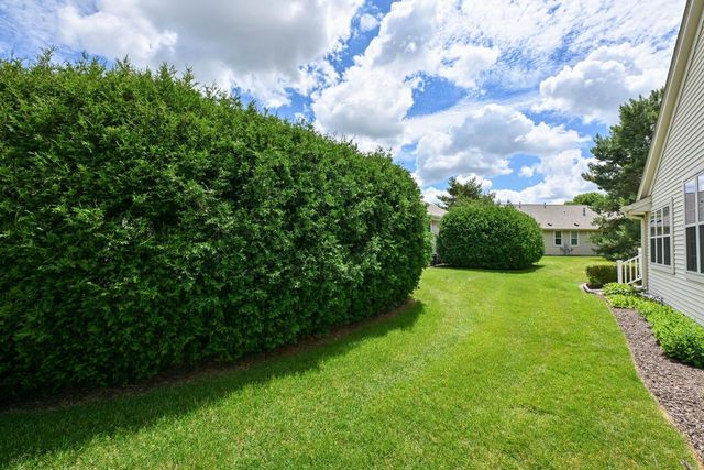 N57W24093 N Sycamore CIRCLE, Sussex, WI 53089
