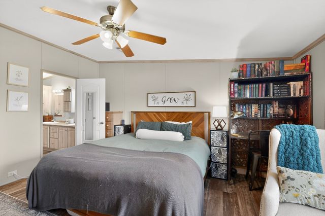 115 Vinall Circle, Decatur, TX 76234