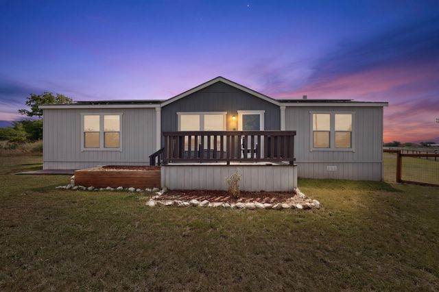 115 Vinall Circle, Decatur, TX 76234