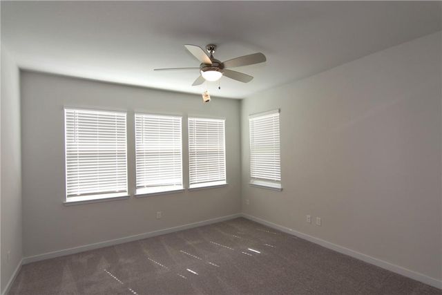 605 N West South St ST 391, Leander, TX 78641