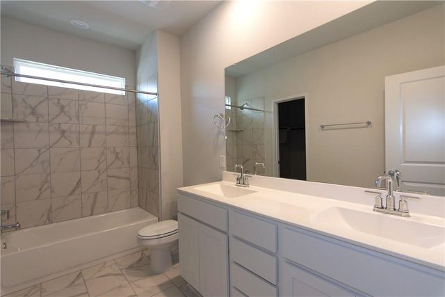 605 N West South St ST 391, Leander, TX 78641