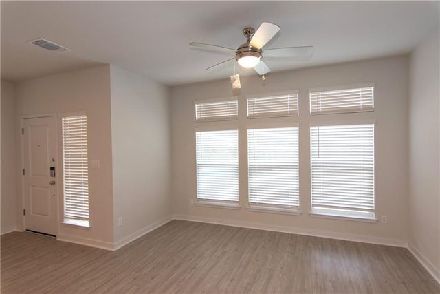 605 N West South St ST 391, Leander, TX 78641