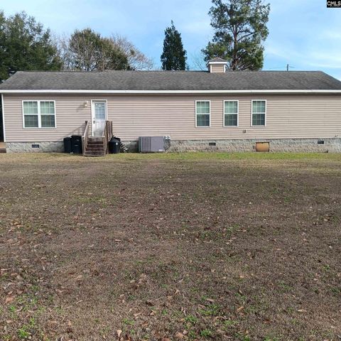 110 Turkey Heights Street, St. Matthews, SC 29135