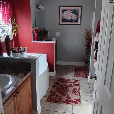 110 Turkey Heights Street, St. Matthews, SC 29135