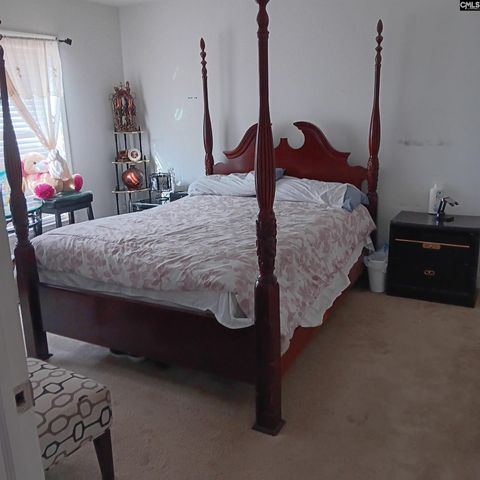 110 Turkey Heights Street, St. Matthews, SC 29135