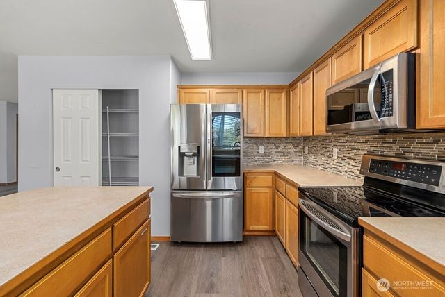 1716 Prospect Lane, Tacoma, WA 98405